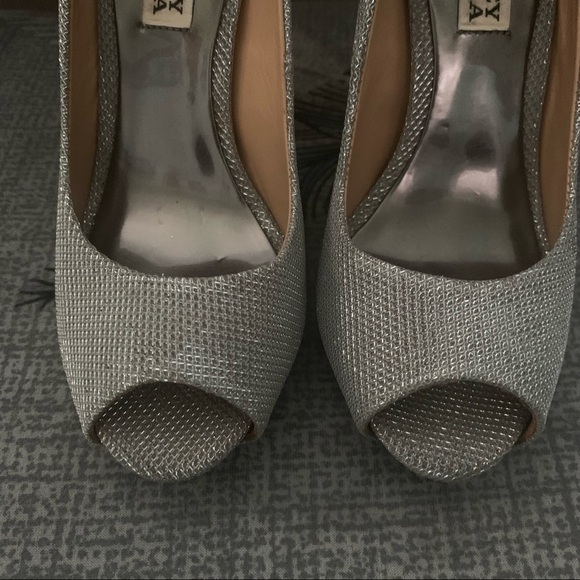 Badgley Mischka Heels